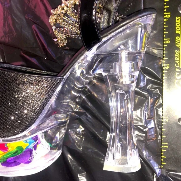 Black platform heels with silver rhinestone fringe - Picture 3 of 7